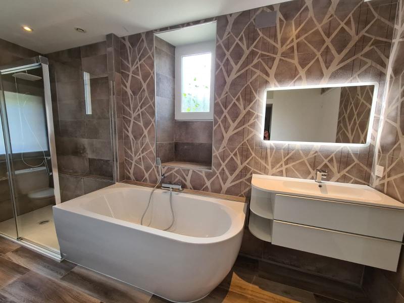 Rénovation complète d'une salle de bain dans un superbe Domaine